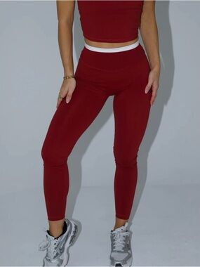 Liason the label Seamless High-Waist Leggings in red